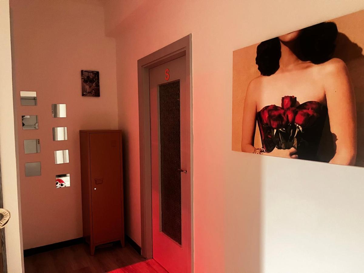 Shiva House Hotel Napels Buitenkant foto